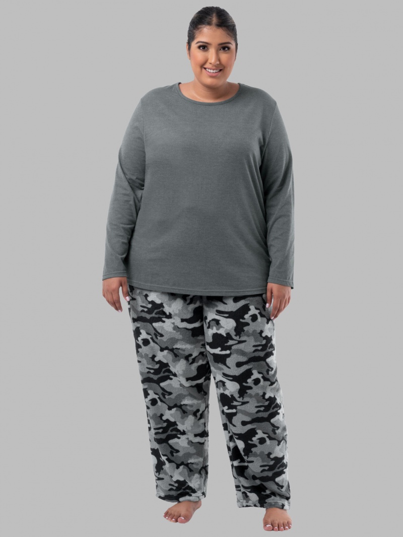 Grey /Black Camo Fruit Of The Loom Plus Fit for Me®Fleece Bottom Women\'s Top & Bottom | RNW159706